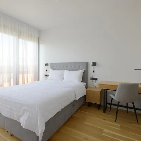 Апартаменты Esplanaadi With Roof Terrace
